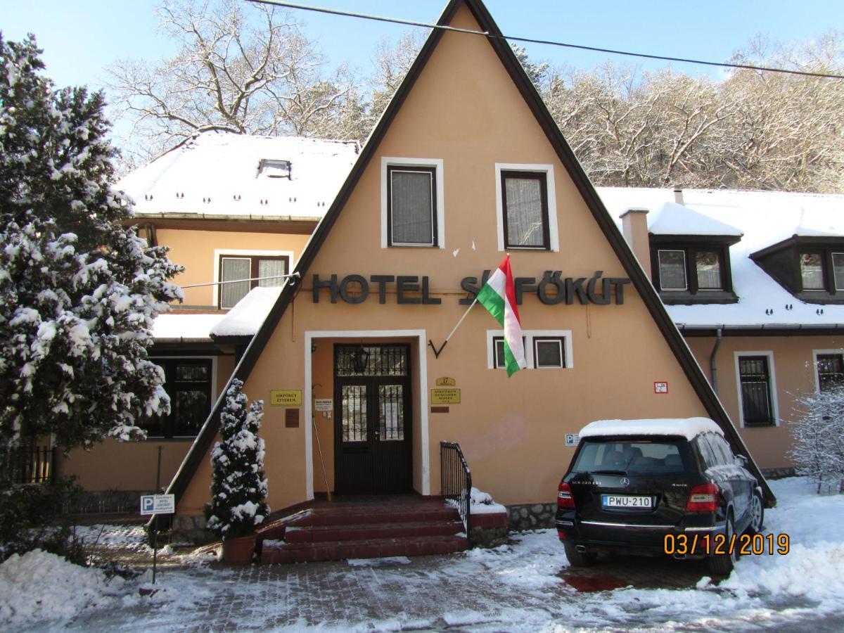Hotel Sikfokut Носвай Экстерьер фото